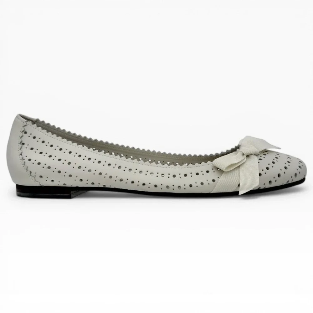 Talbots White Perforated Ballet Flats Bow‎ Scalloped Edge 7.5B